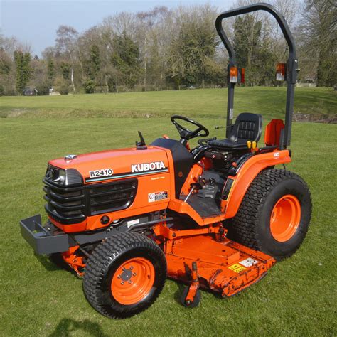 Compact Tractors 